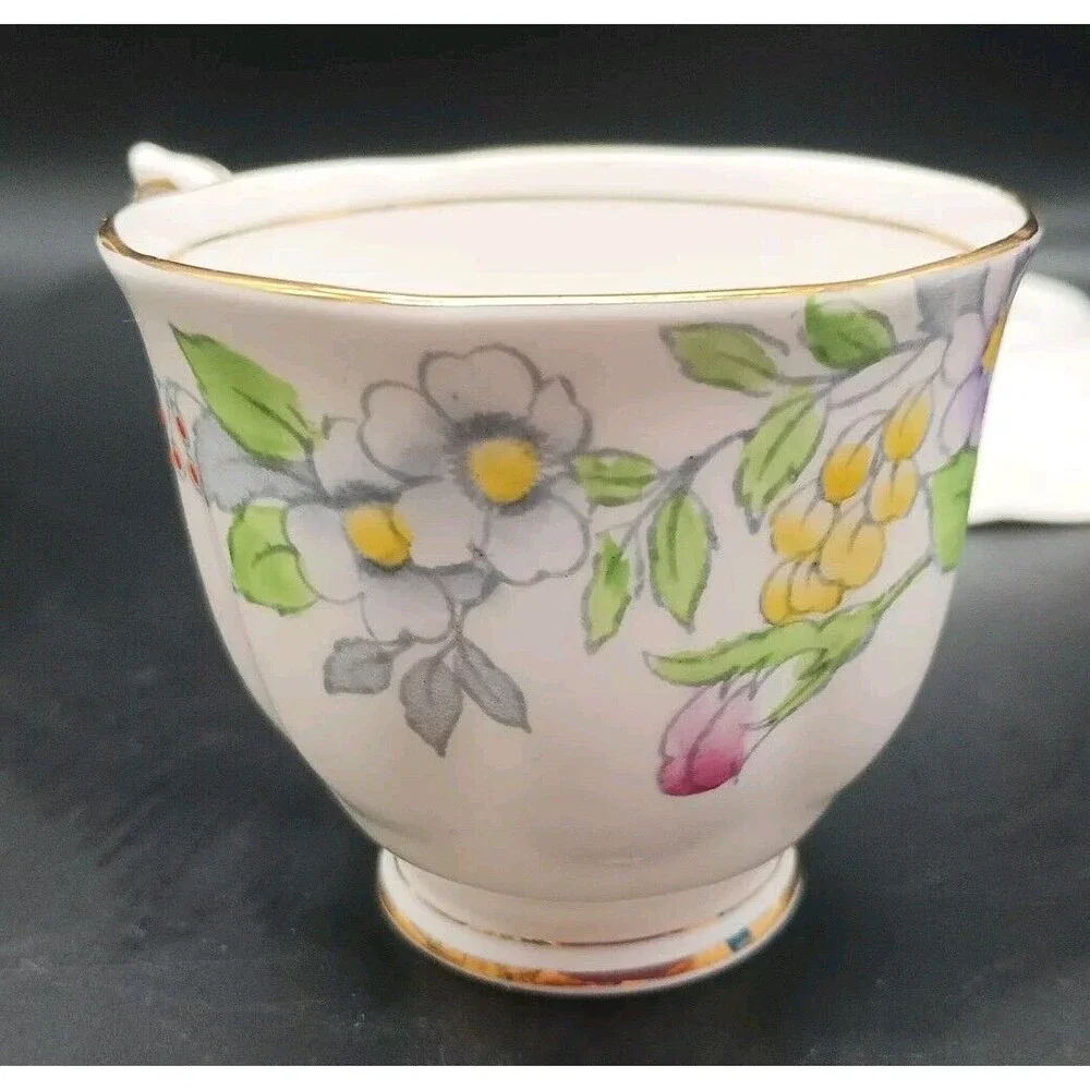 Vintage Royal Albert Bouquet Tea Cup And Saucer 2541 Bone China Floral England